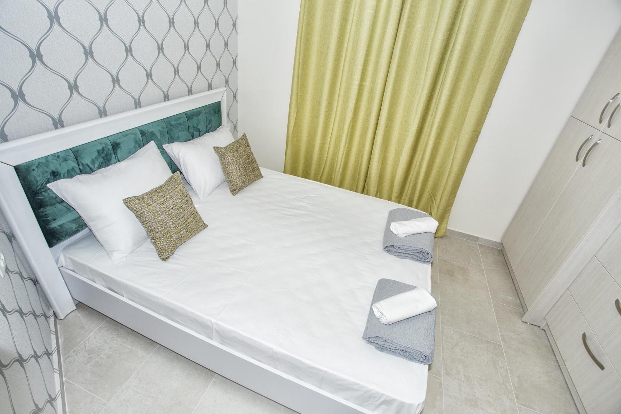 Apartments Milanovic Херцег-Нови Номер фото