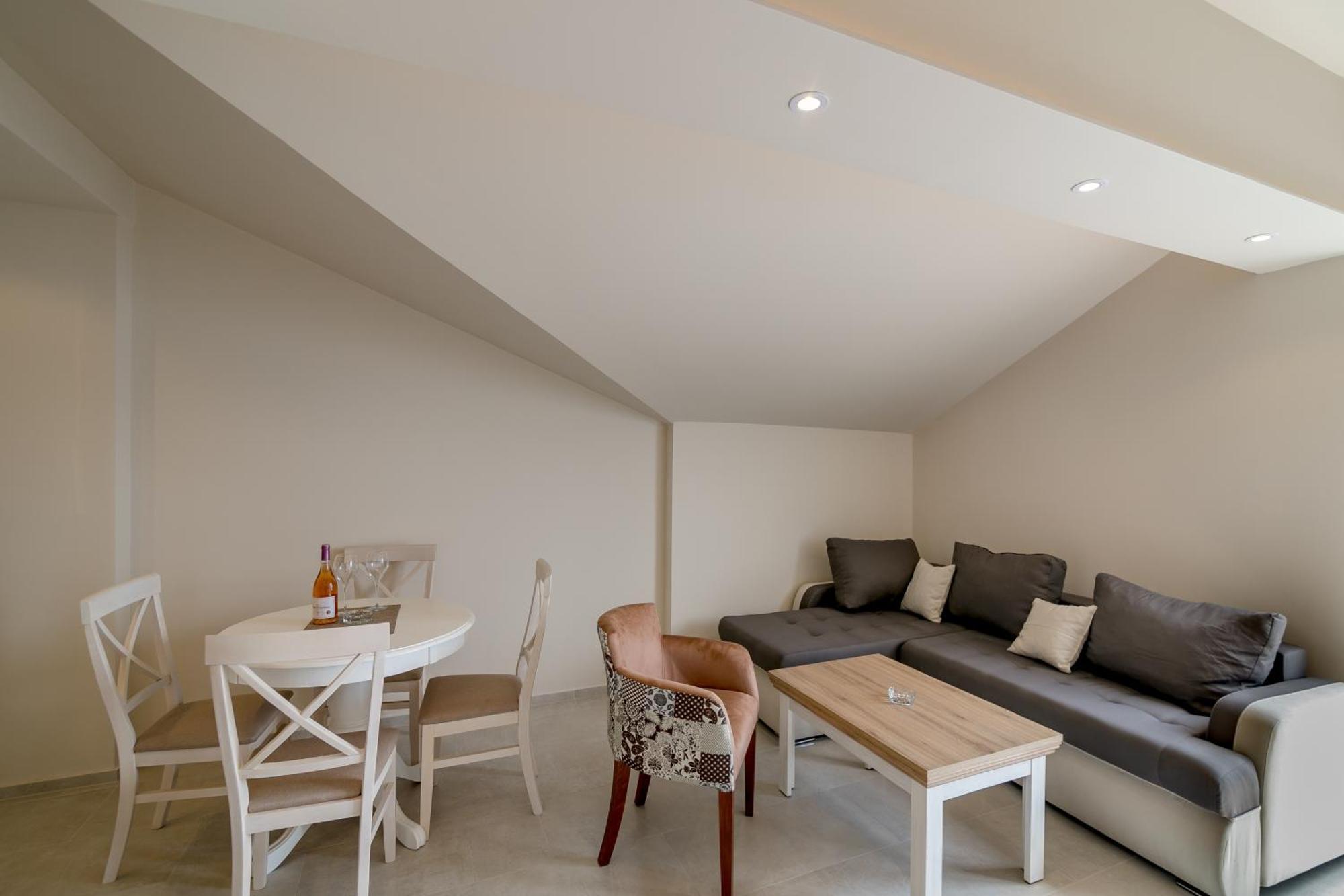 Apartments Milanovic Херцег-Нови Номер фото